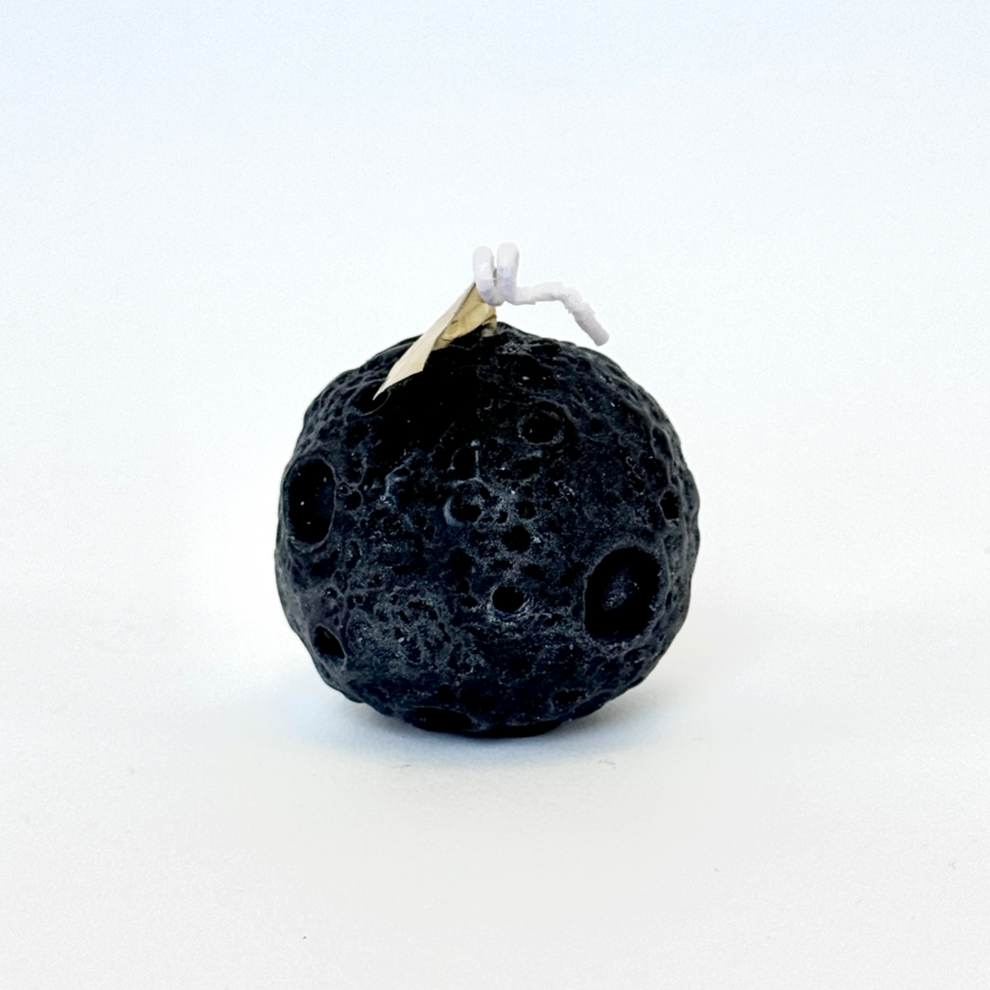 THE MOON CANDLE