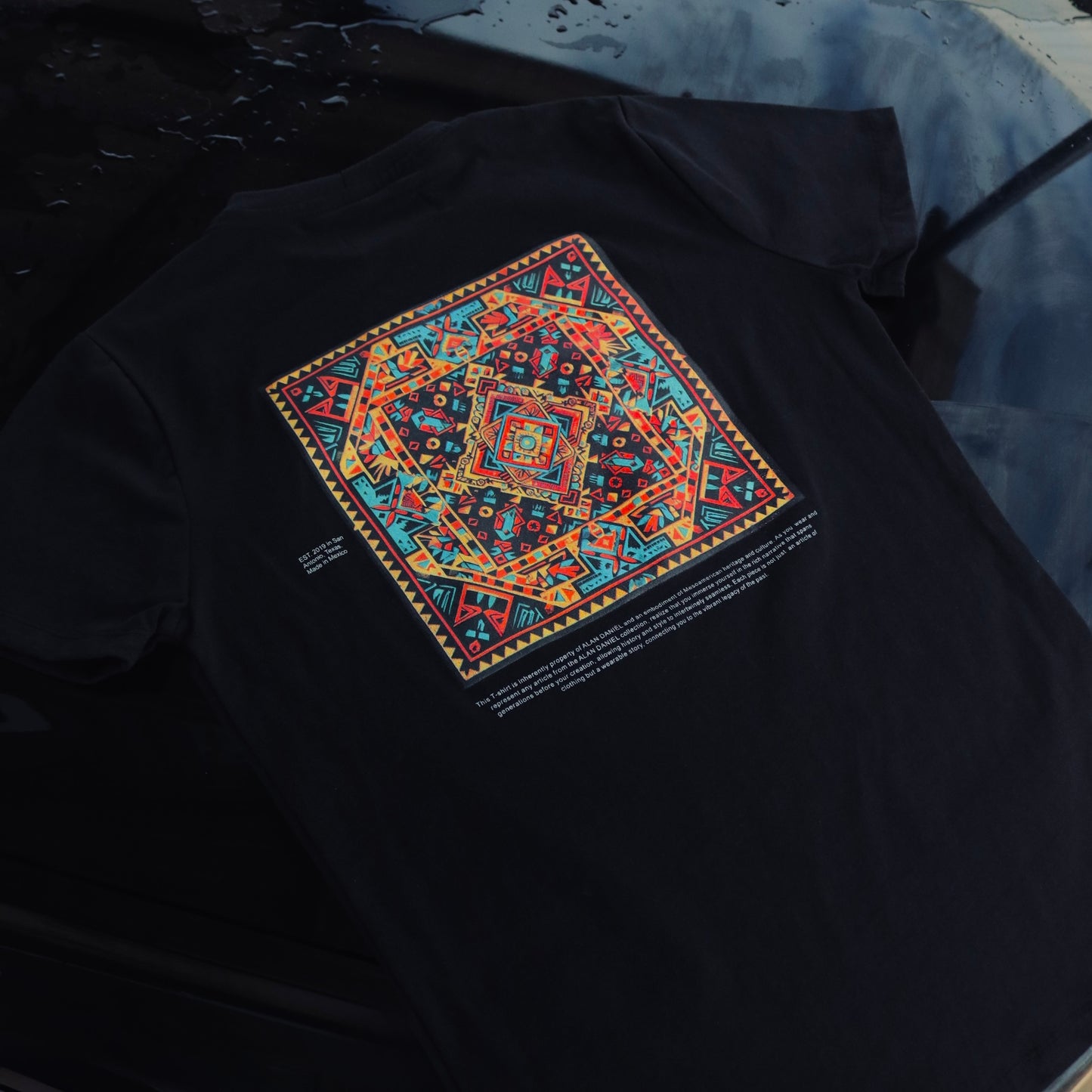 TAPESTRY T-SHIRT