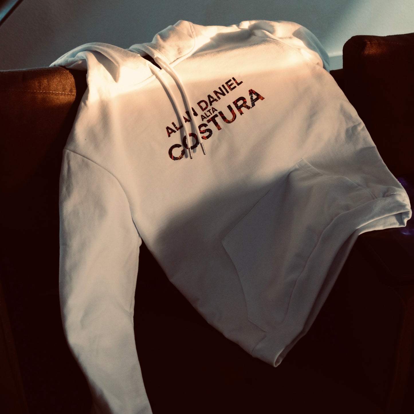 ALTA COSTURA HOODIE
